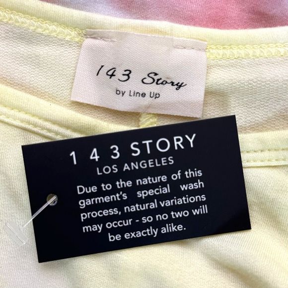 143 Story by Line Up Tie Dye Cold Shoulder Top - Size XS - Picture 4 of 4